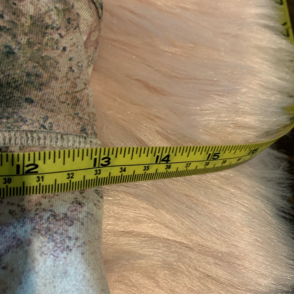 Lululemon multicolored Razorback tank - Picture 7 of 8